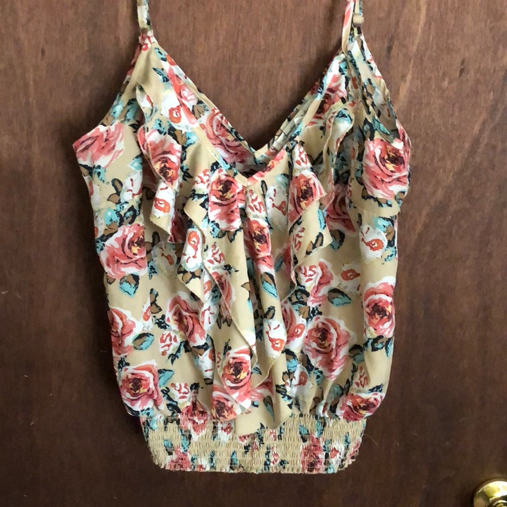 Floral top with ruffles